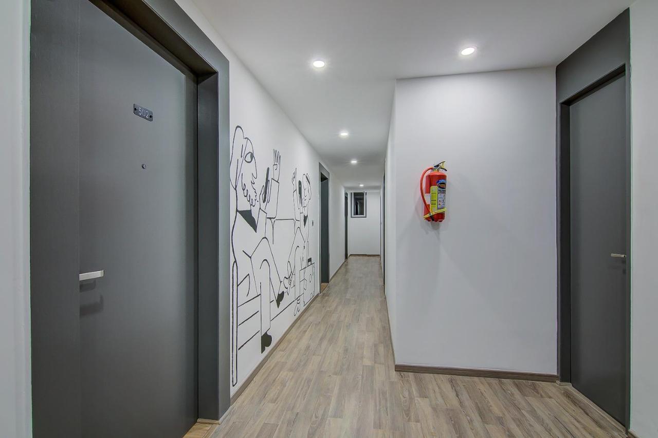 Super Townhouse Global Village Tech Park Near Kengeri Bus Terminal Metro Station 4* Bangalore
