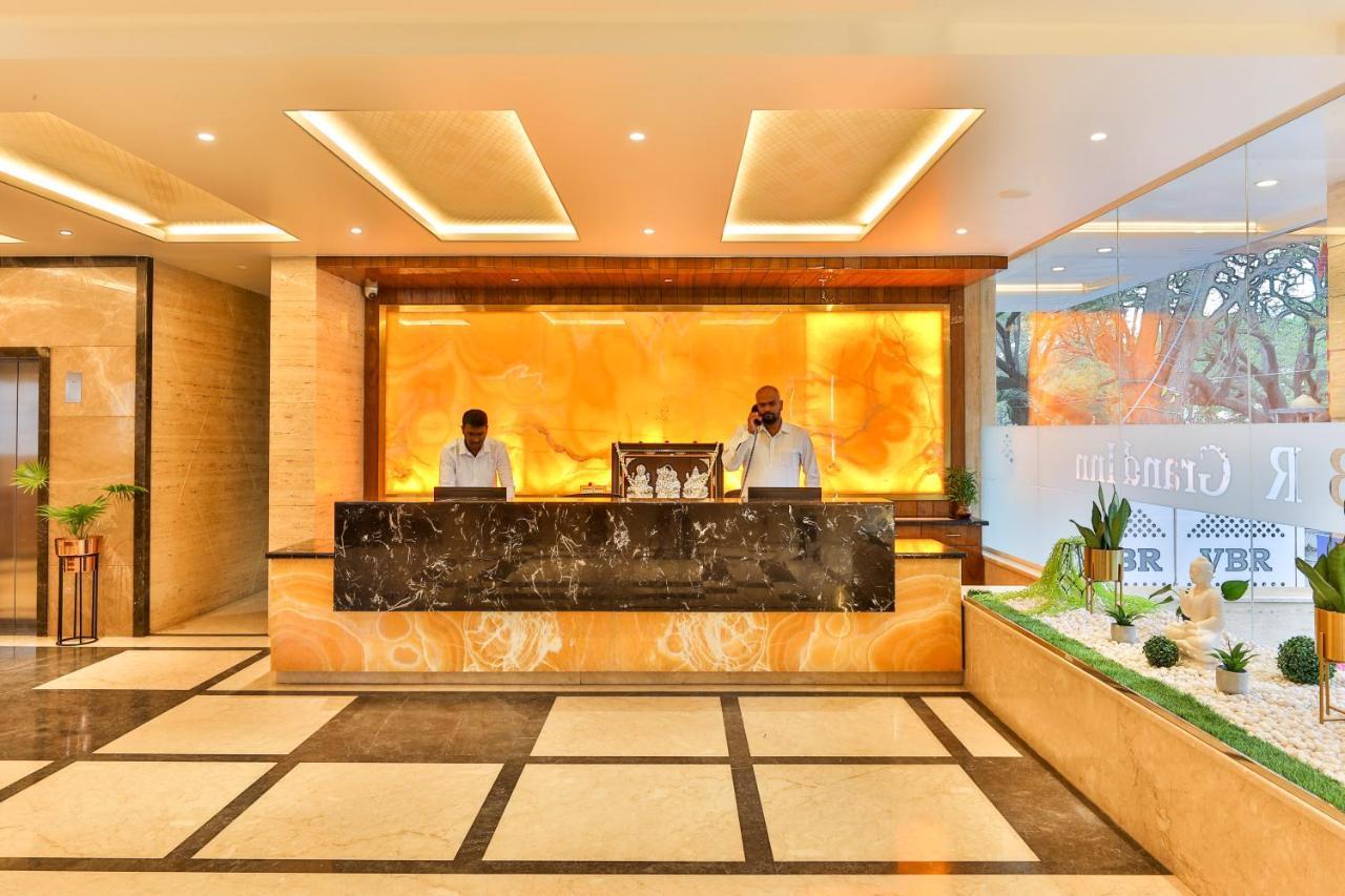 Vbr Grand Hotel Bangalore