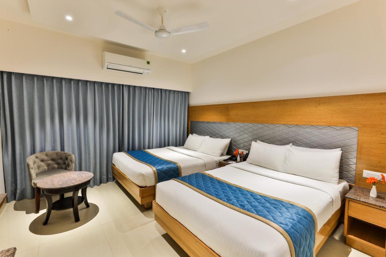 Vbr Grand Hotel Bangalore