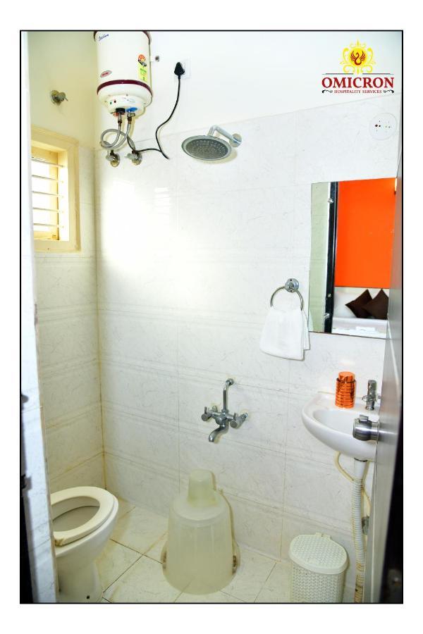 Omicron 1 Bhk Hotel Bangalore