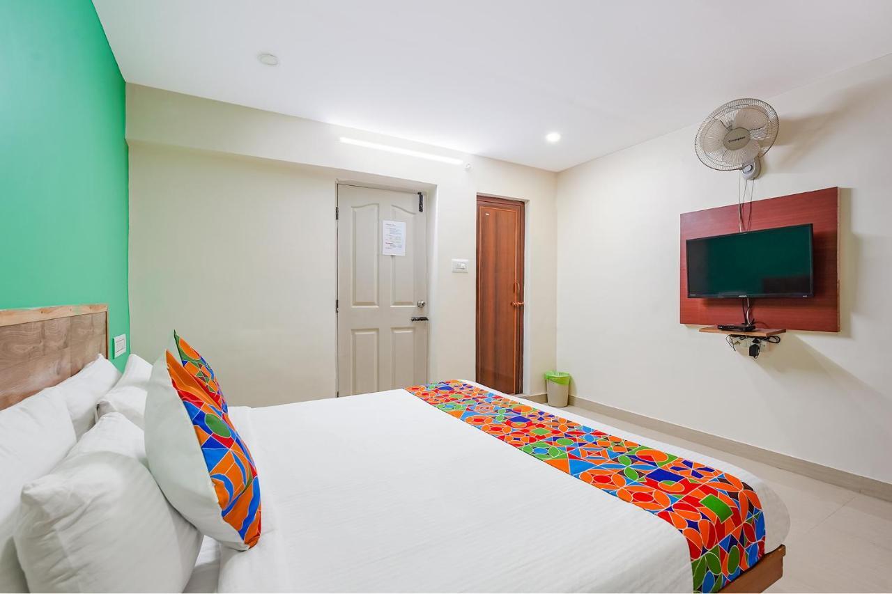 Fabexpress Manyu - Nr Haralur Road 3*