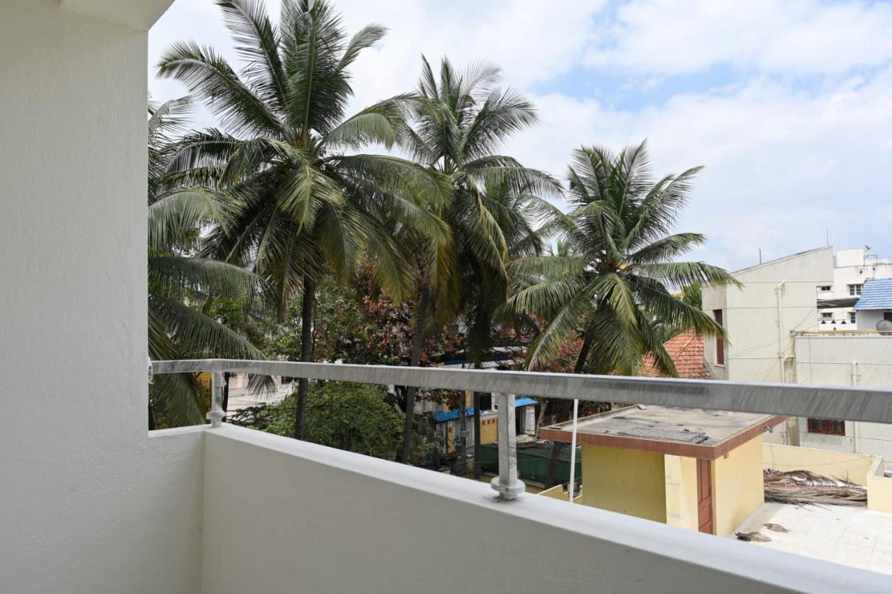 Apartment Mangal Murti Signature