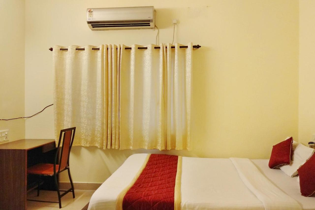 Hotel Super Oyo Capital O Premium Hotel Victoria Heights Near Sri Someshwara Swami Temple Bangalore
