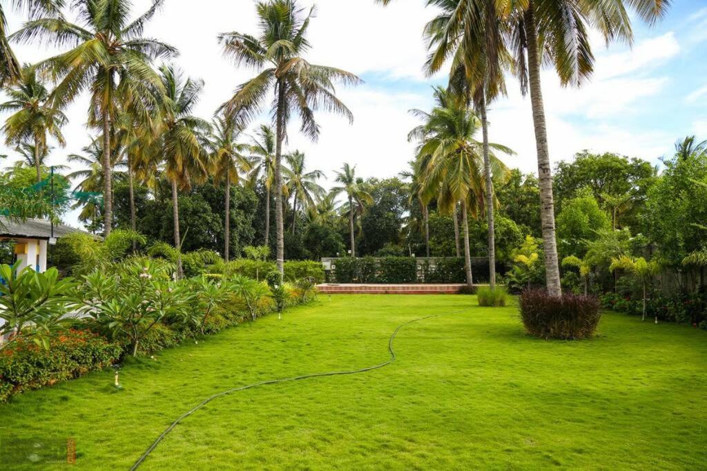 Villa B.k Farms 5 Bedroom With Pool Bangalore