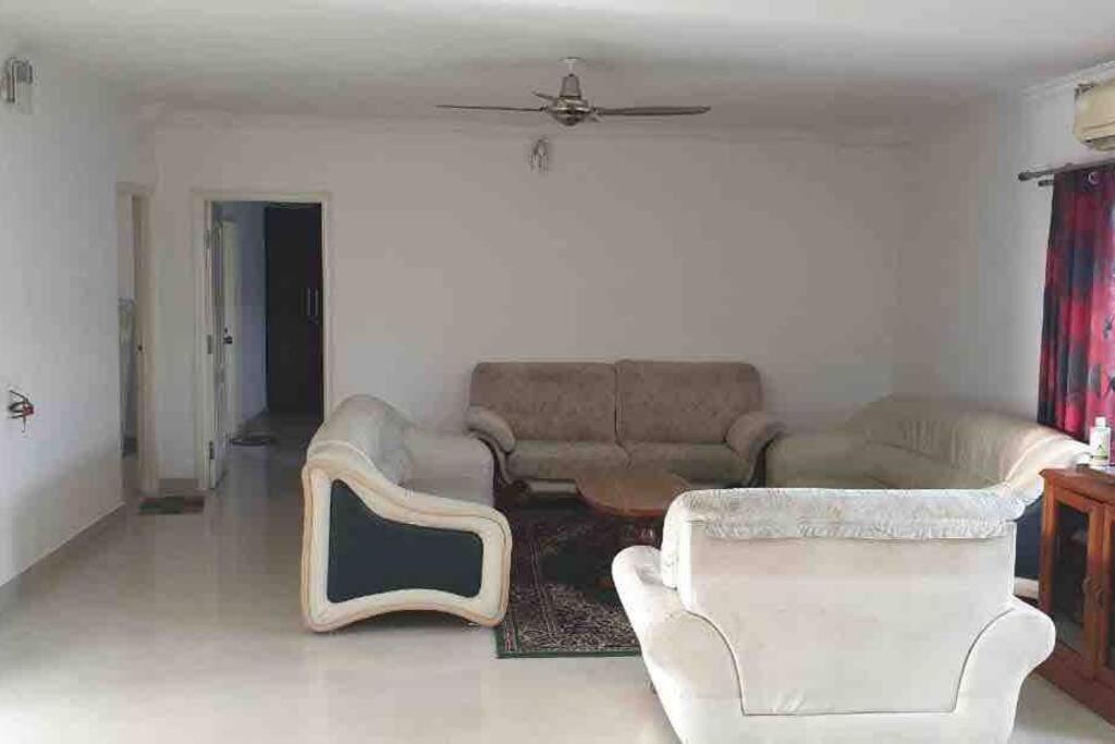 Villa B.k Farms 5 Bedroom With Pool Bangalore