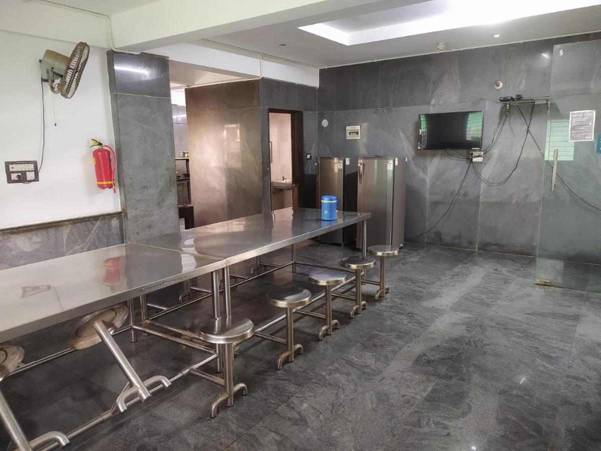 Sry Comfort Hotel Bangalore