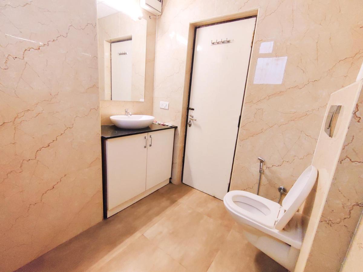 Capital O 3246 The Bouvice 3* Bangalore