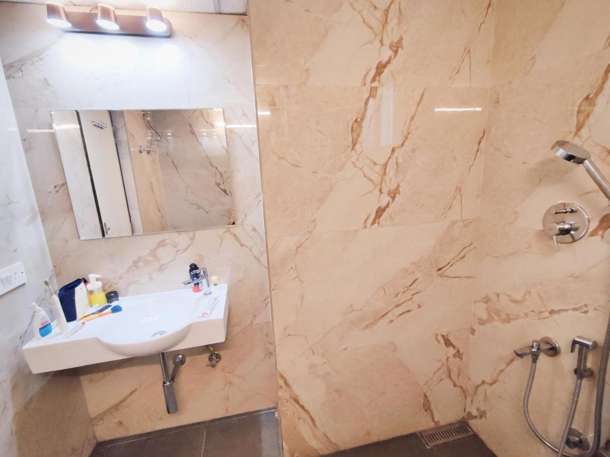 Hotel Capital O 3246 The Bouvice 3*