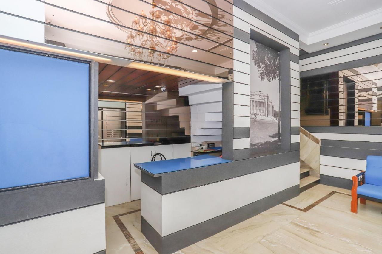 Hotel Oyo Townhall Bangalore