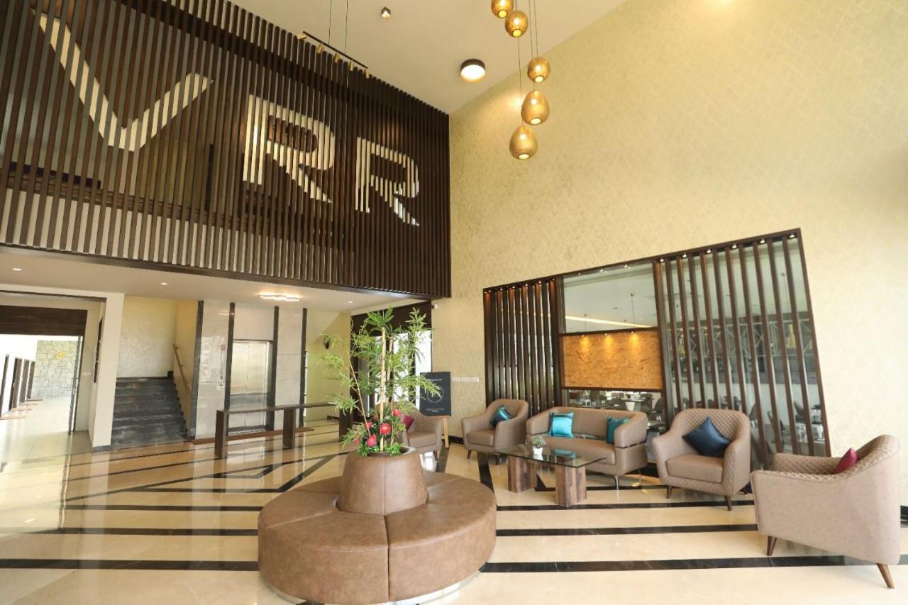 Resort Vrr Astoria & Convention Center