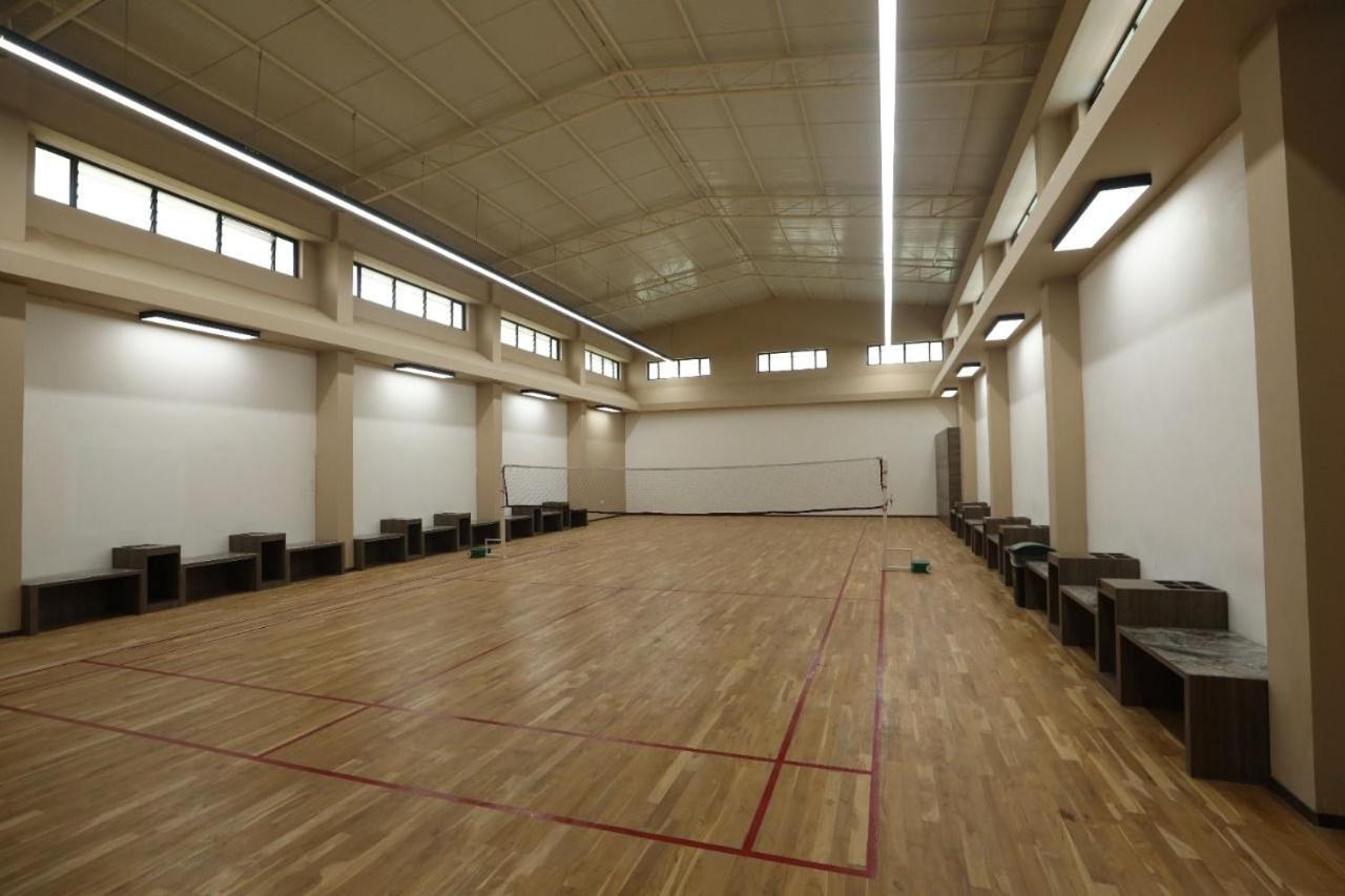 Resort Vrr Astoria & Convention Center
