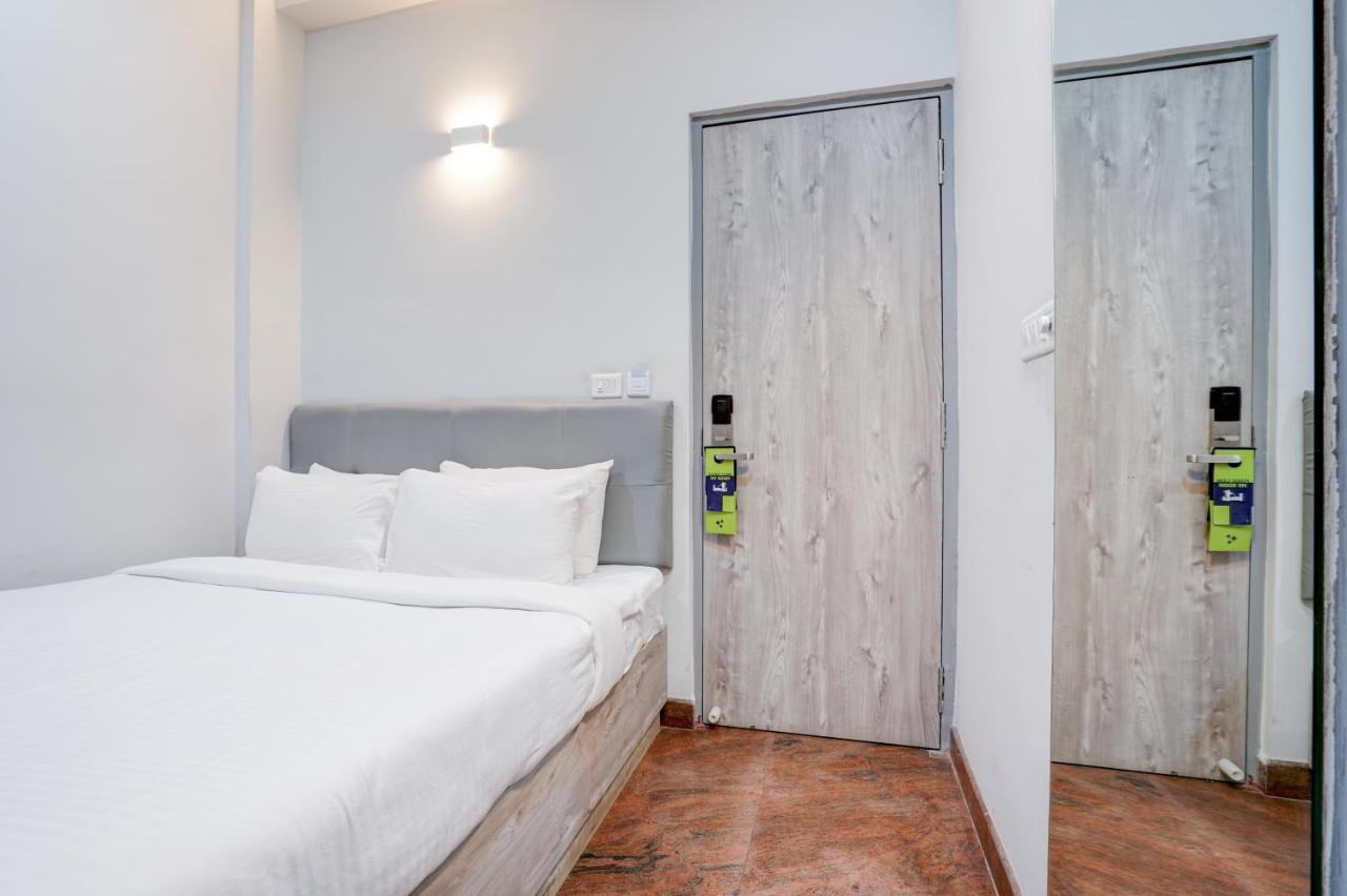 Myspace Express Balaji Residency Hotel 3*