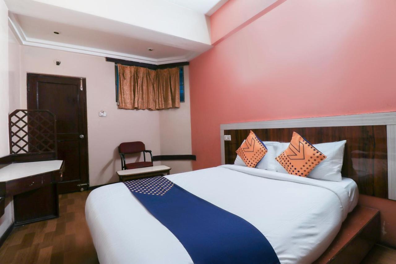 Super O Archana Hotel