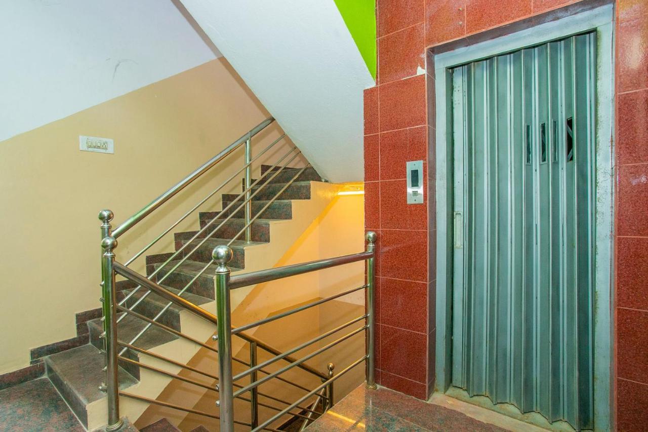 Hotel O Sri Hari Premium Comforts Near Sandhya Digital K Theatre Bangalore