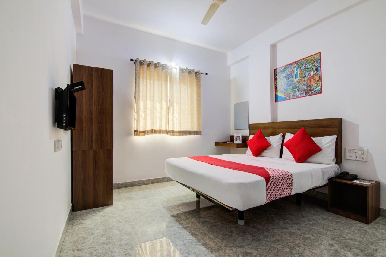 Super O Varcity Comforts Near Ragigudda Sri Prasanna Anjaneyaswamy Temple 3*