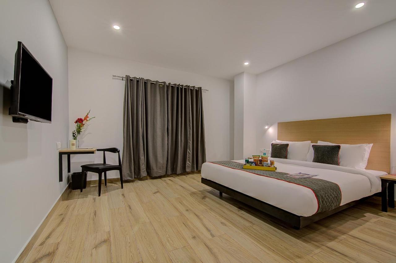Townhouse Global Wings Near Sri Amruth Chithra Mandira Hotel Bangalore