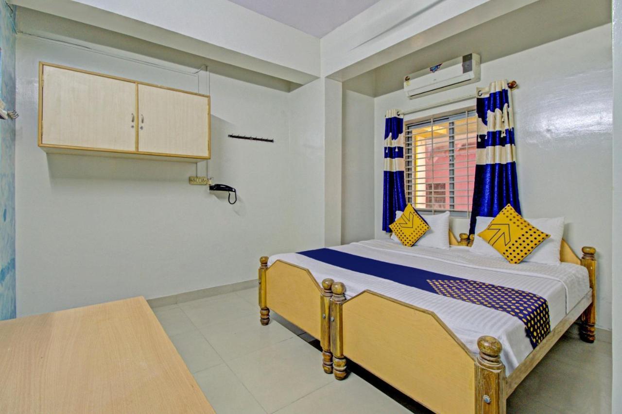 Spot On A Class Suites Near Hare Krishna Hill Hotel 2*