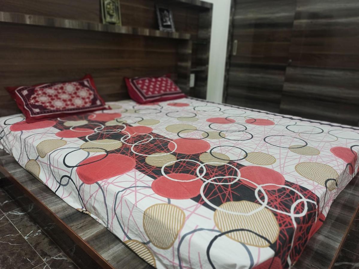 Private Farm House * Bangalore