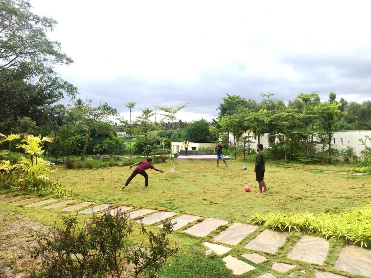 Private Farm House * Bangalore