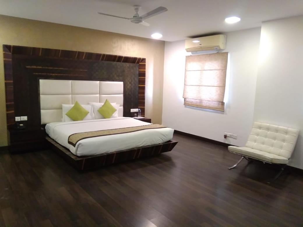 Apartment Crest Executive Suites, Whitefield