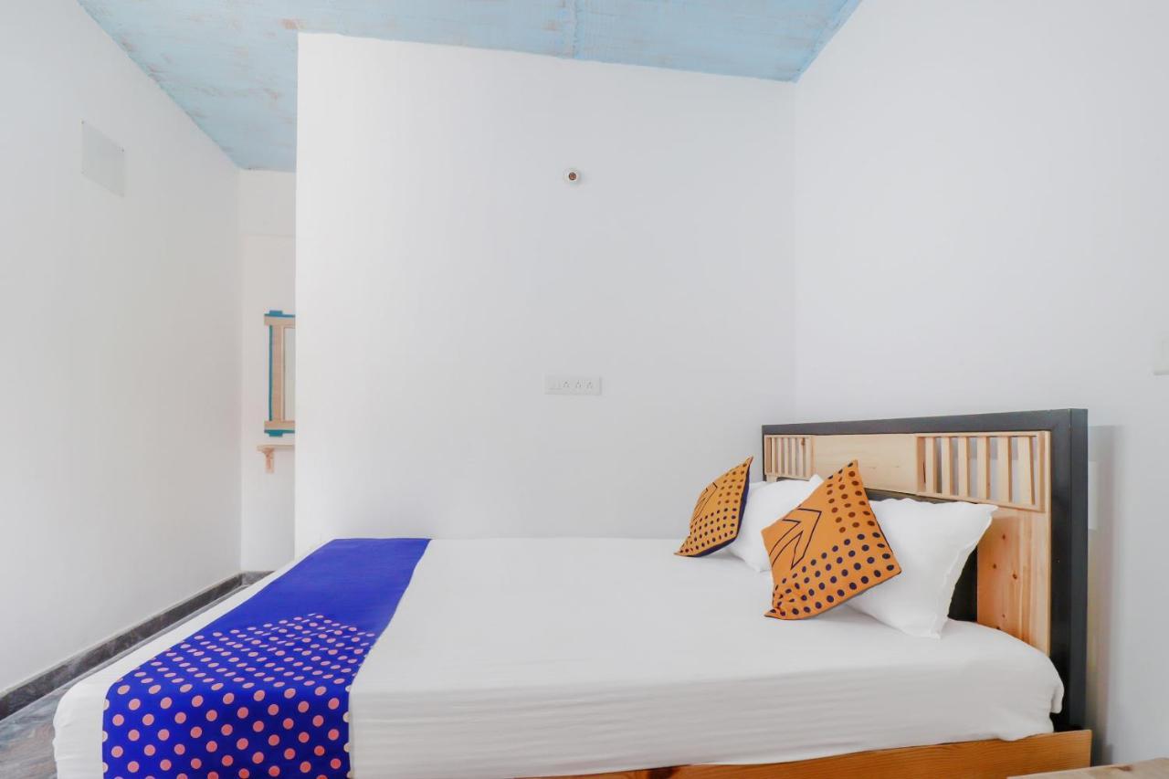 Hotel Santa Maria Near Indiranagar Metro Station