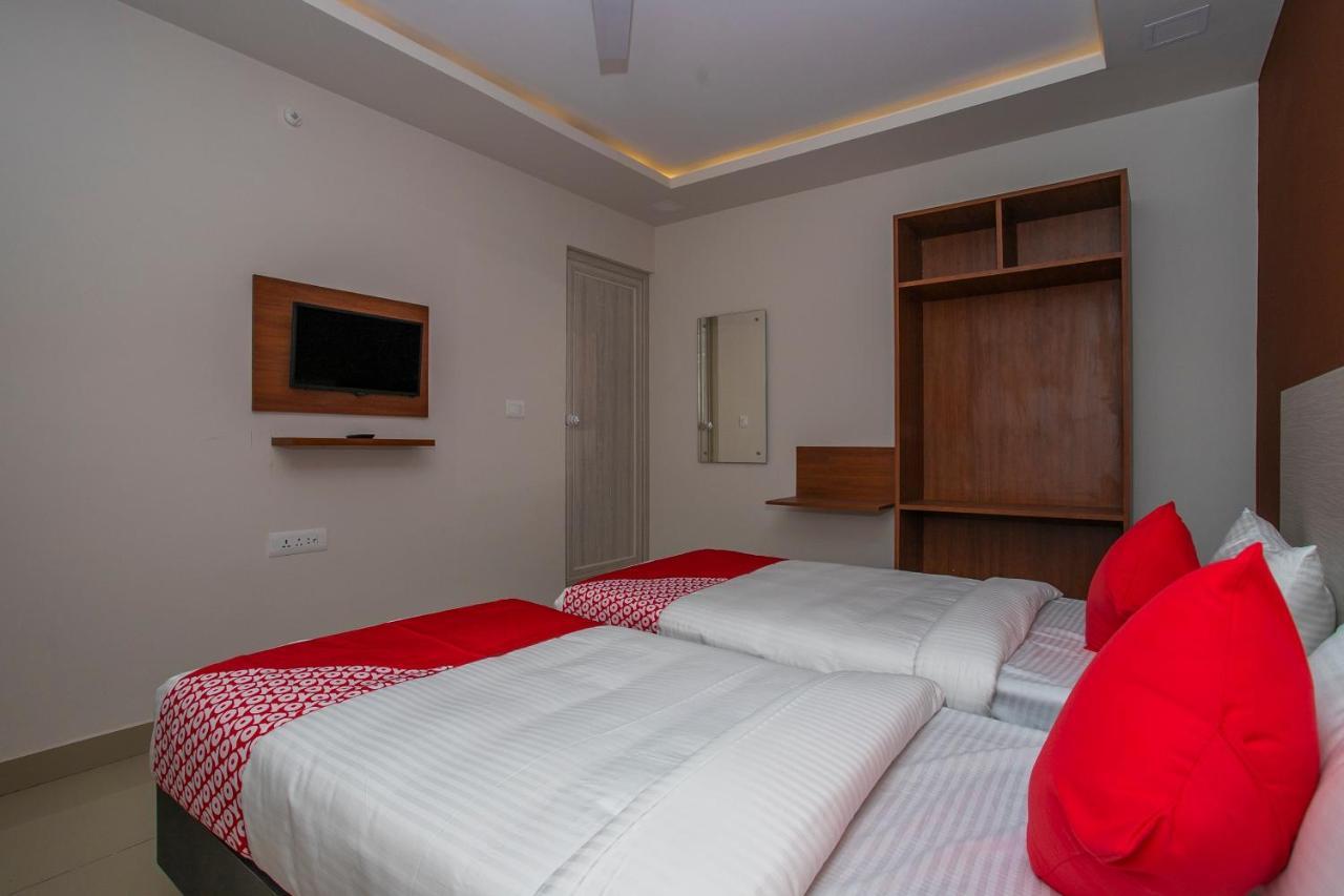 O Varcity Phi Premium Pavilion ,above Hdfc Bank ,near Anjaneya Temple Madiwala, Hosur Main R