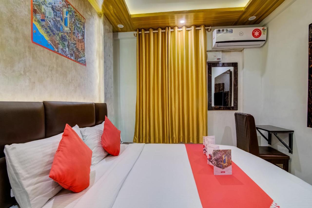 Oyo Varcity Park Near Ragigudda Sri Prasanna Anjaneyaswamy Temple 3*