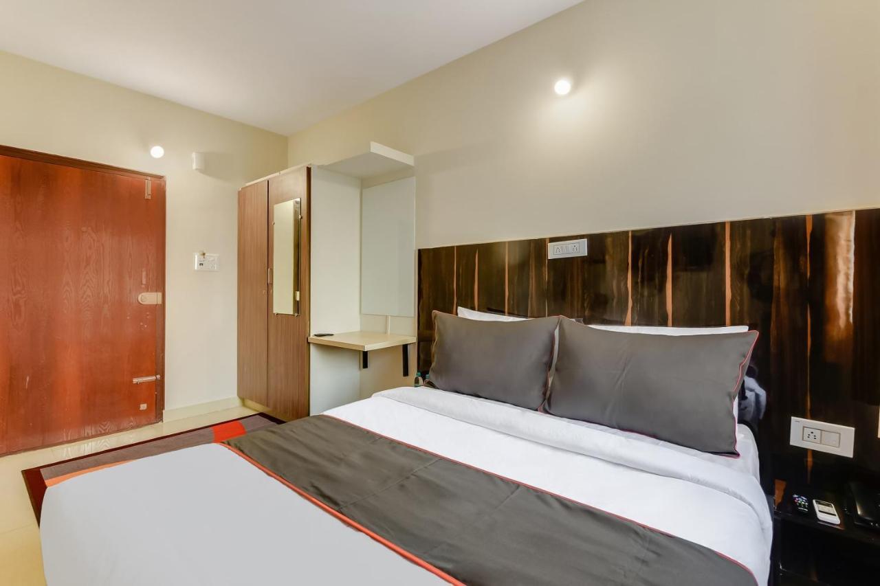 Hotel Collection O Vittala Comfort Near Ascendas Park Square Mall 4*