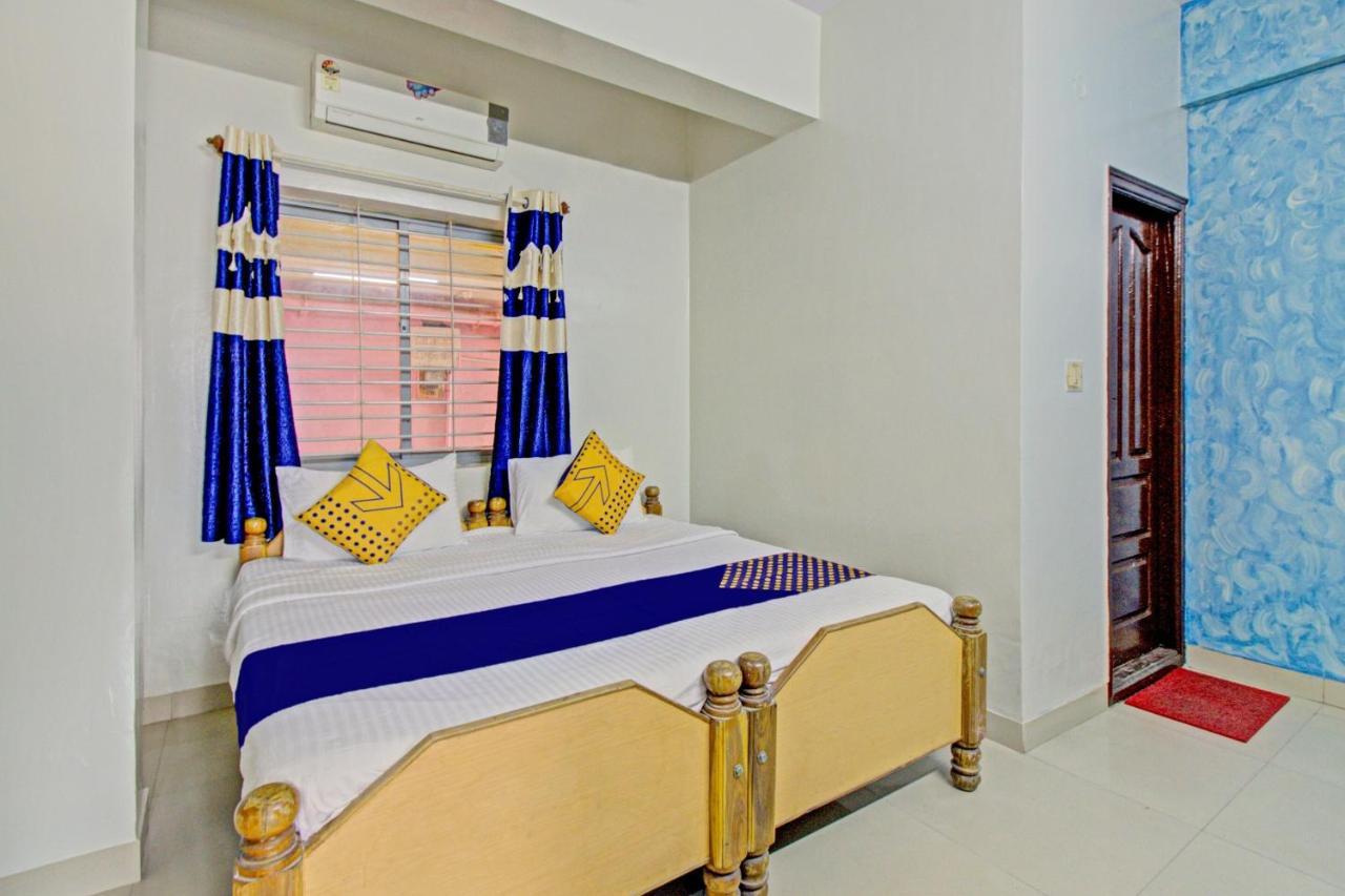Spot On A Class Suites Near Hare Krishna Hill 2*