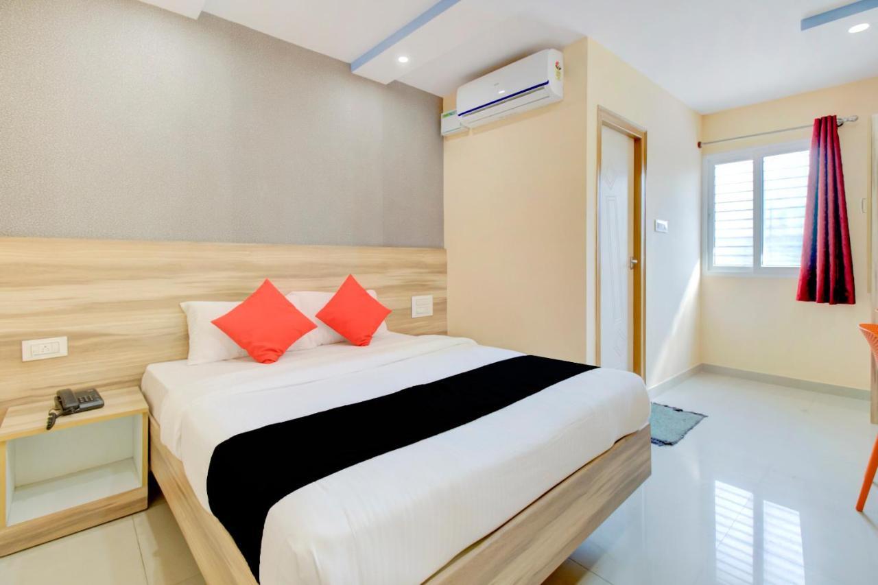Hotel Collection O Rk Grand Bangalore
