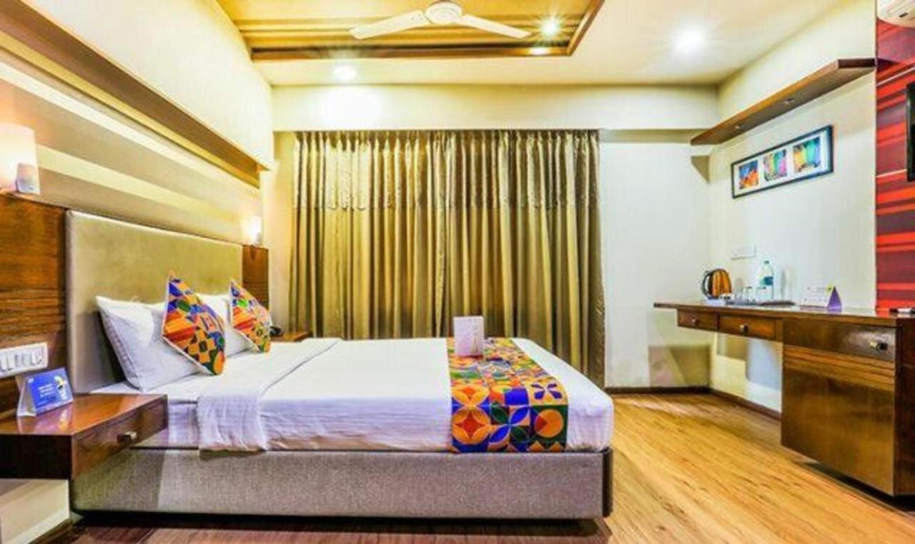 Fabhotel Astra Berry's - Nr Marathahalli Main Road Hotel
