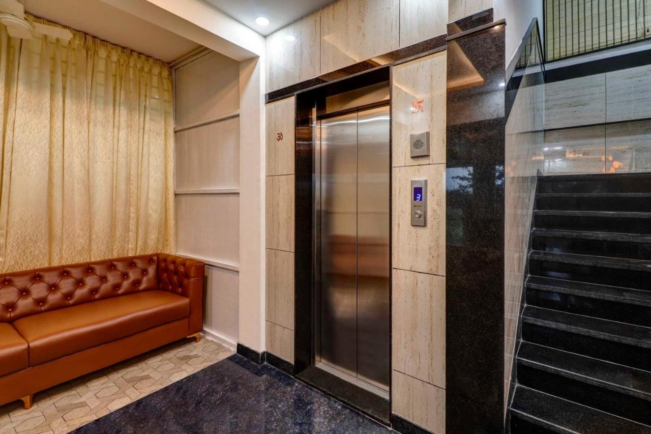 Super Collection O Global Near Kengeri Bus Terminal Metro Station Hotel