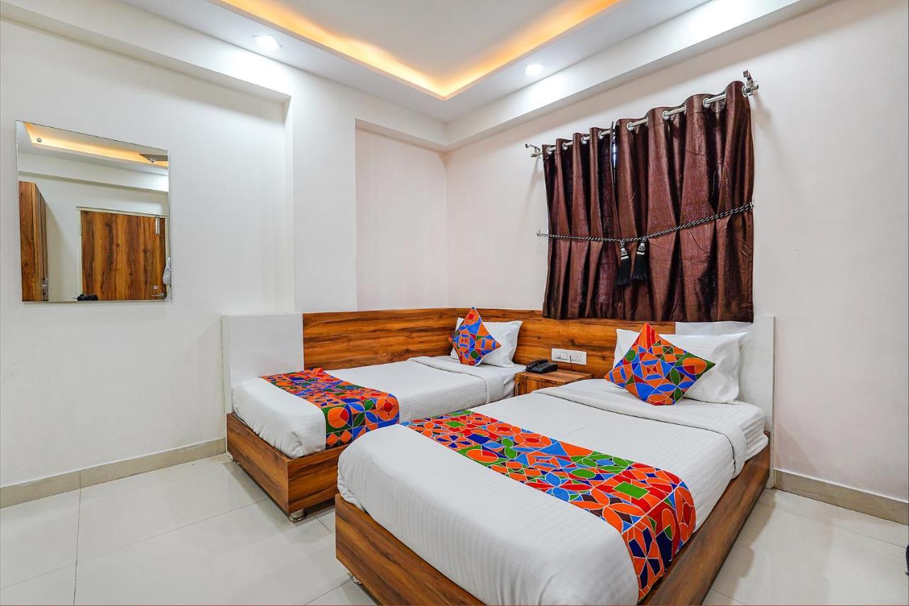 Hotel Fabexpress Nr Comforts 3*