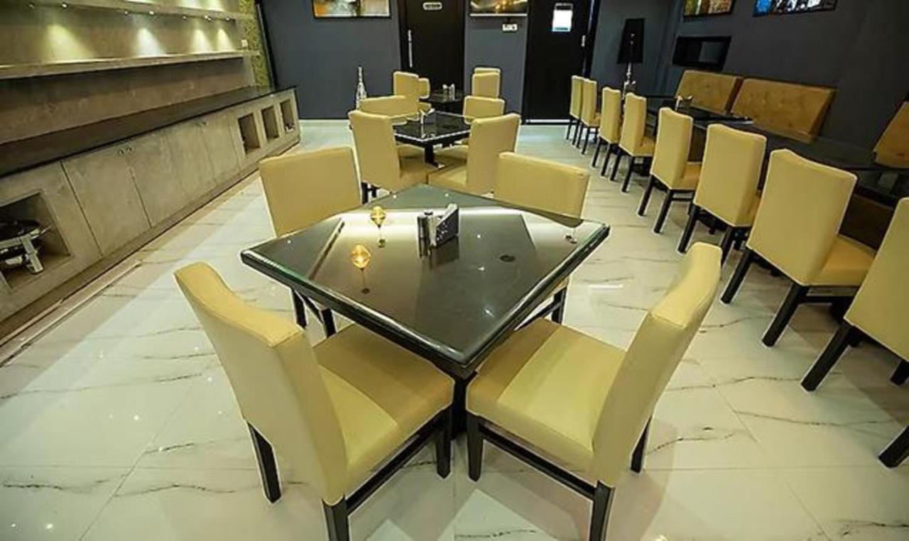 Hotel Fabhotel Prime Grand Seasons 2*