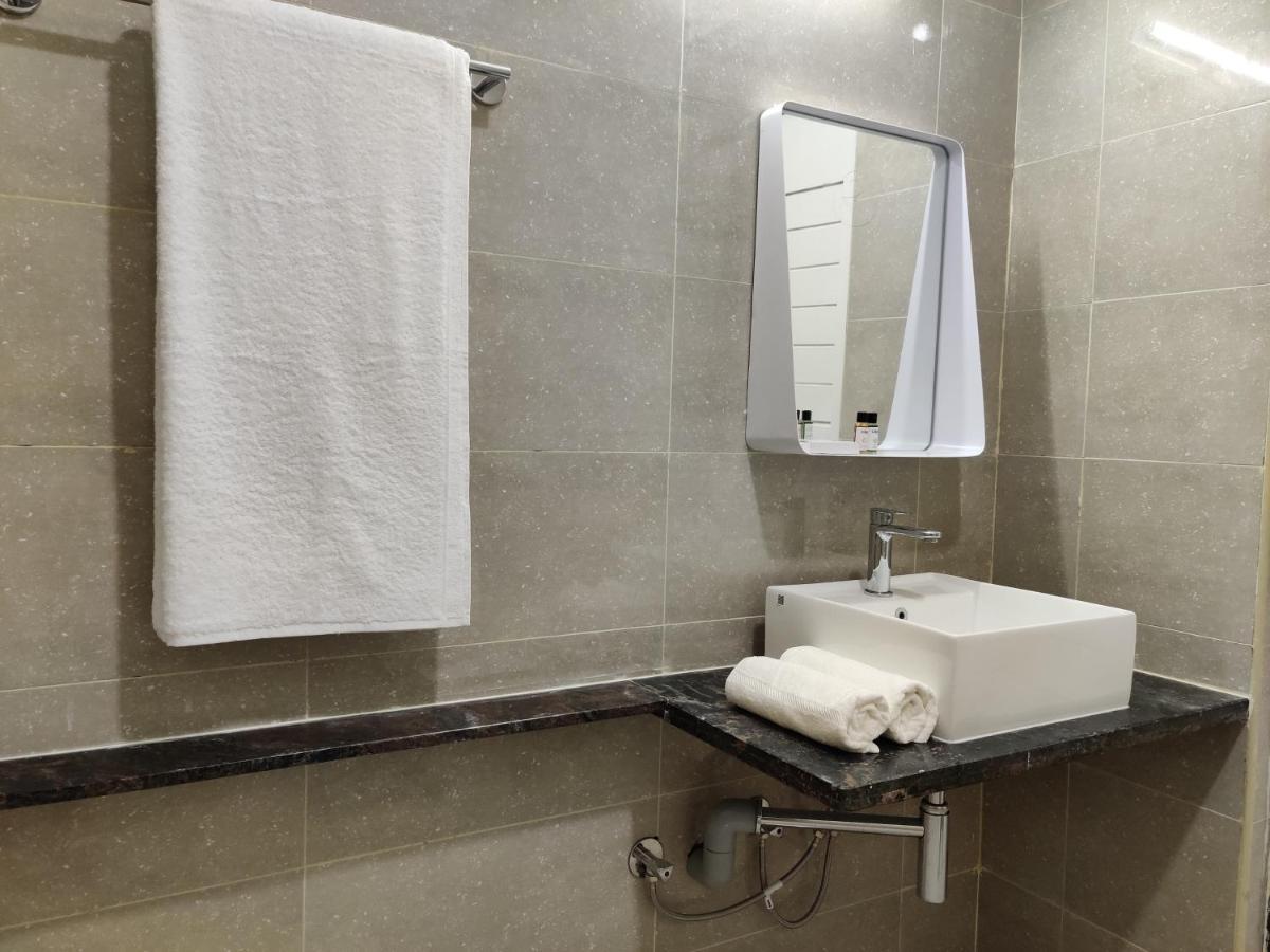 Olive Zip Indiranagar Metro By Embassy Group