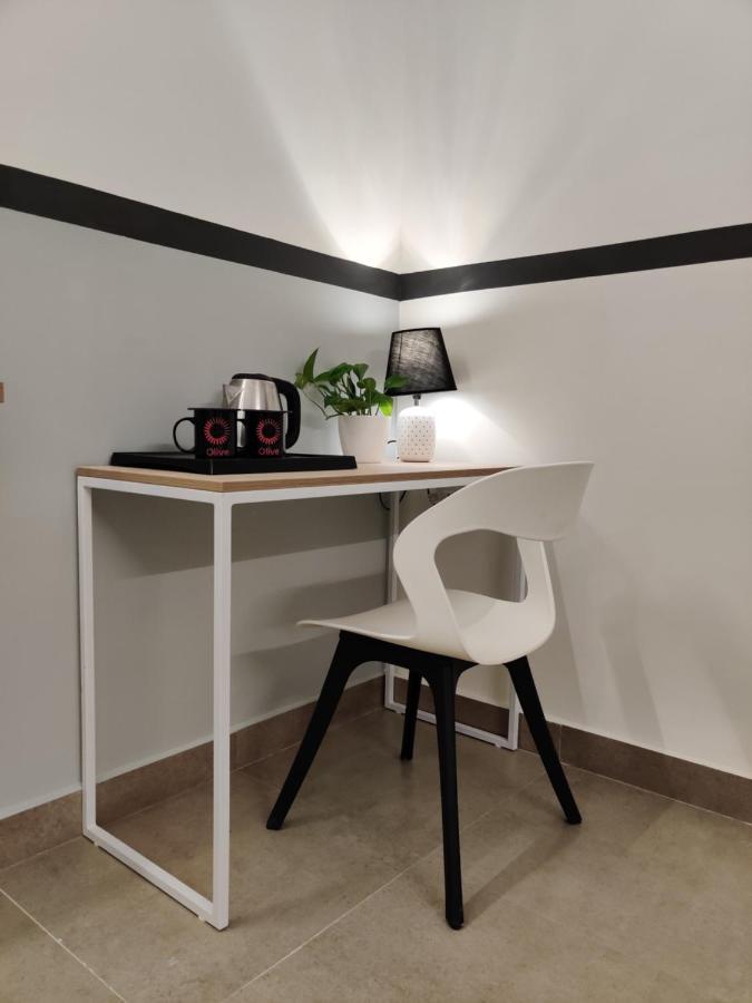 Olive Zip Indiranagar Metro By Embassy Group Hotel Bangalore