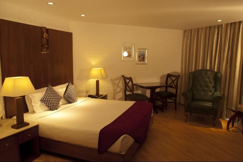 Sfo And Hotel 3*
