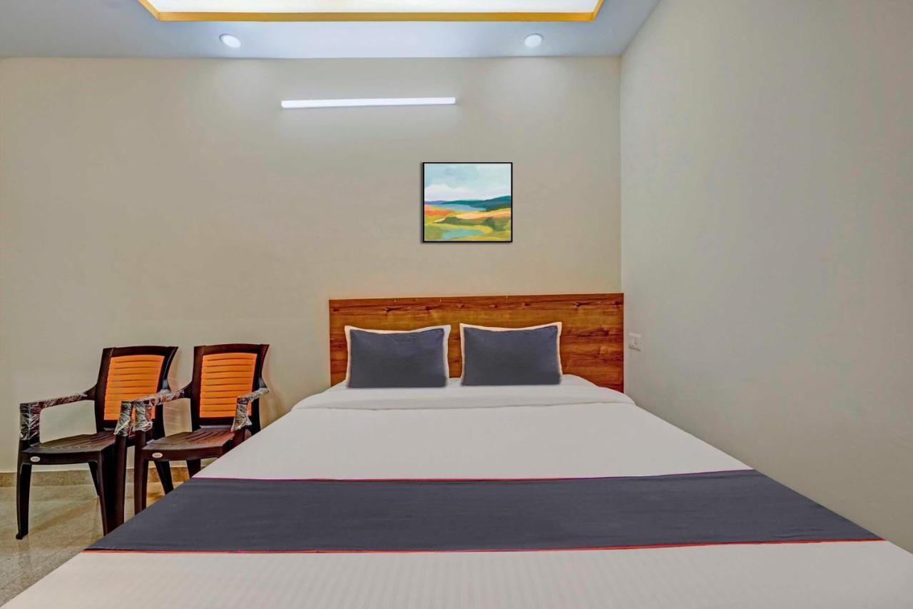 Hotel Collection O Sri Sapthagiri Near Phoenix Marketcity