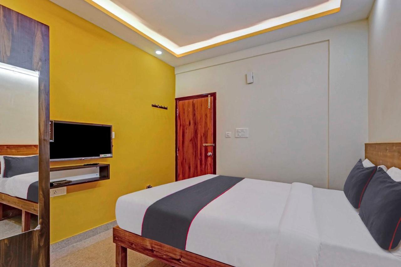 Hotel Collection O Sri Sapthagiri Near Phoenix Marketcity