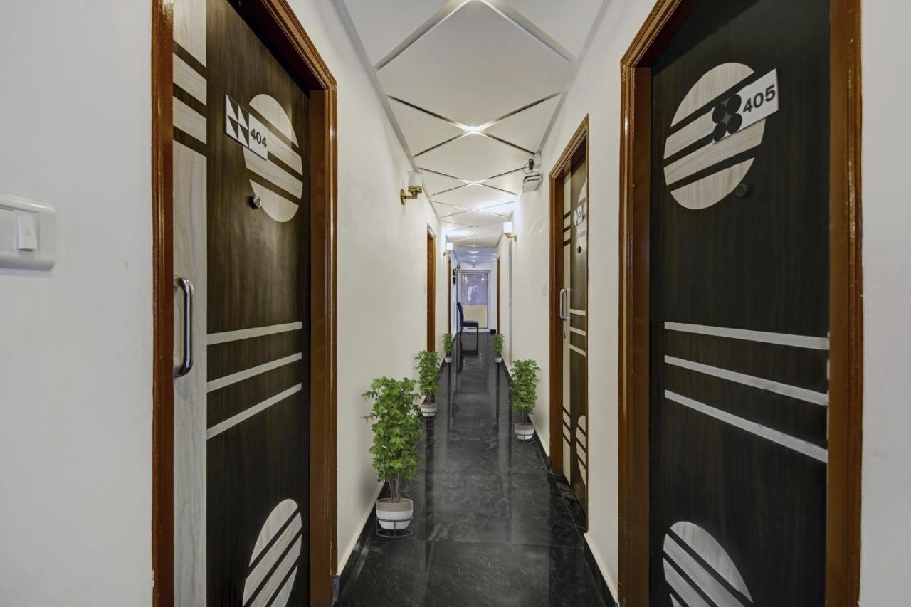 Collection O Supreme Suites Near Sri Amruth Chithra Mandira