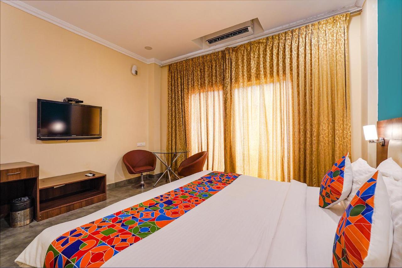 Fabhotel Chris - Nr Vydehi Hospital Hotel Bangalore