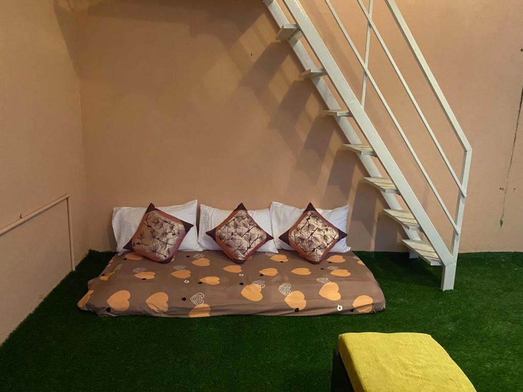 Art House- Ac Luxury Service Bangalore