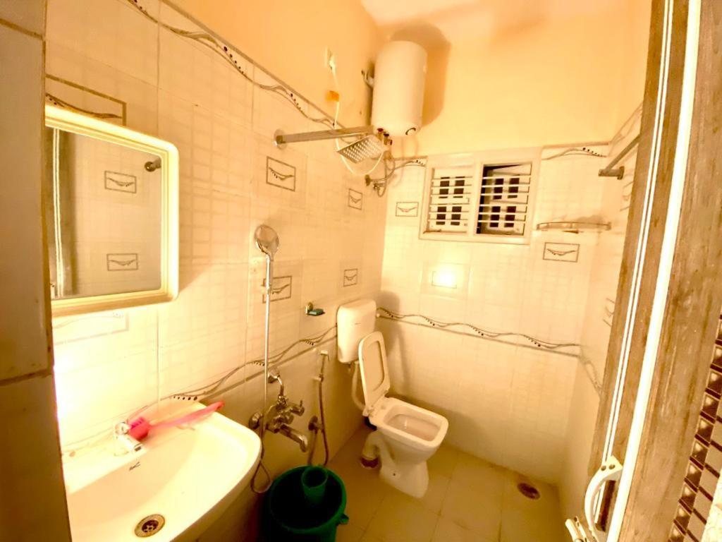 Apartment Art House- Ac Luxury Service Bangalore