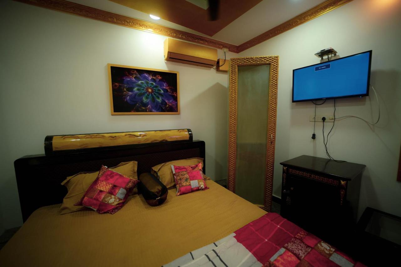 Collection O Ya And Suites Bangalore