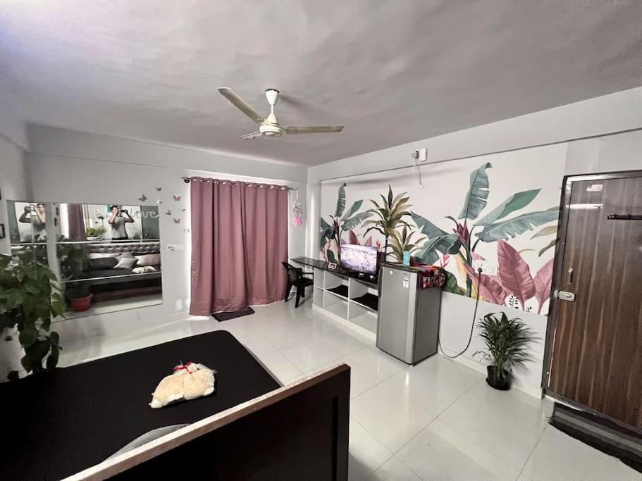 Greeny, Private Pent House *