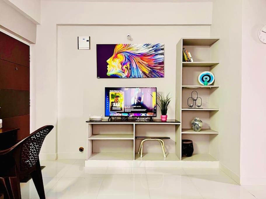 Apartment 508: Airy One Bedroom Flat