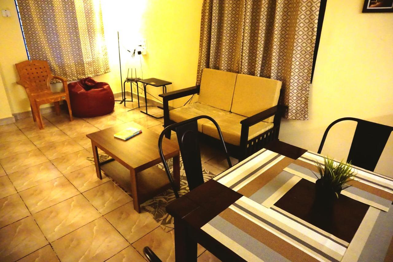 Serenity - A Cozy 2bhk House Apartamento