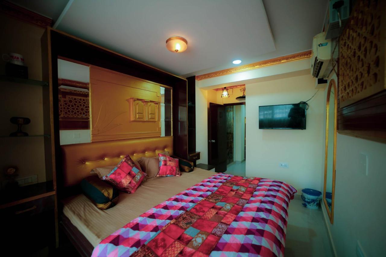 Collection O Ya And Suites Hotel