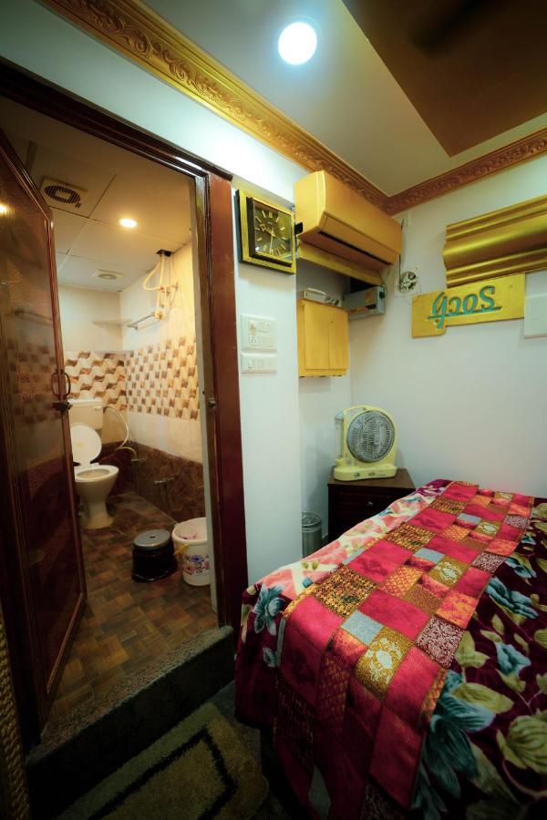 Hotel Collection O Ya And Suites Bangalore