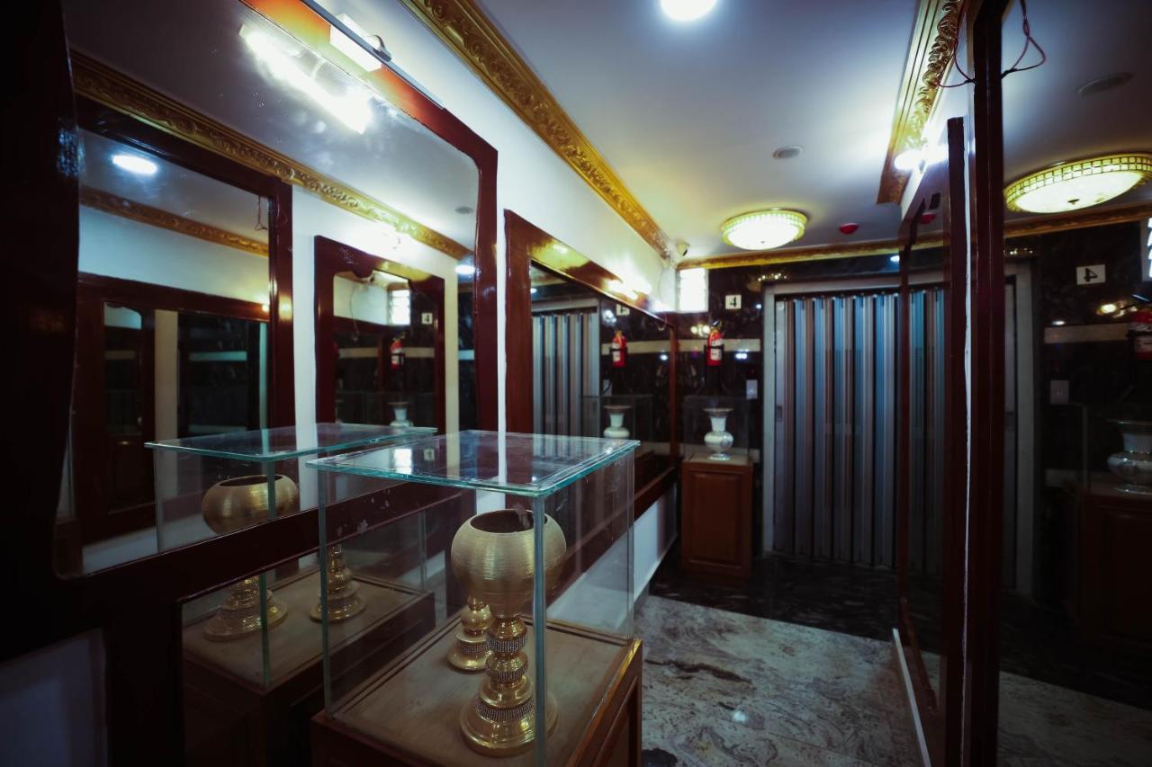 Collection O Ya And Suites Hotel 3*